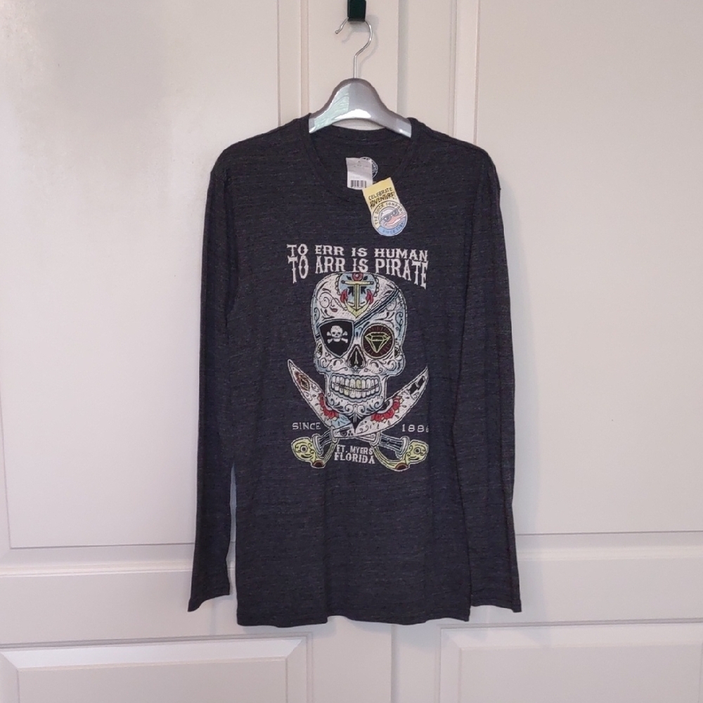 The Duck Company Pirate Sugar Skull Long Sleeve Tee Florida NWT